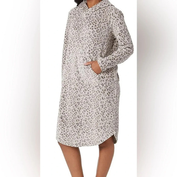 32 DEGREES Heat Women's Hooded Cozy Plush Sleep Lounger S/M Leopard Grey NWT - Picture 3 of 7